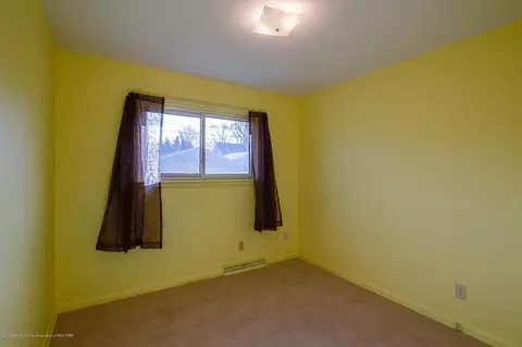 200 E Syringa Dr, Lansing, MI 48910 photo 15