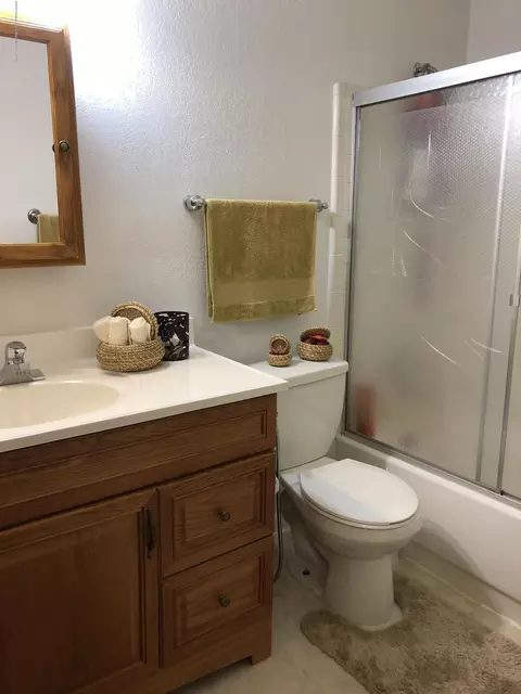1747 Maple Ridge Rd # 18, Haslett, MI 48840 photo 11