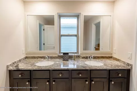 16943 Willowbrook Dr, Haslett, MI 48840 photo 36