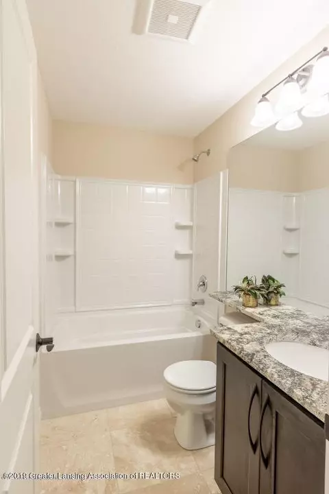 16943 Willowbrook Dr, Haslett, MI 48840 photo 39