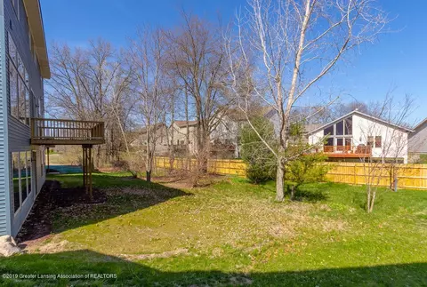 16943 Willowbrook Dr, Haslett, MI 48840 photo 47