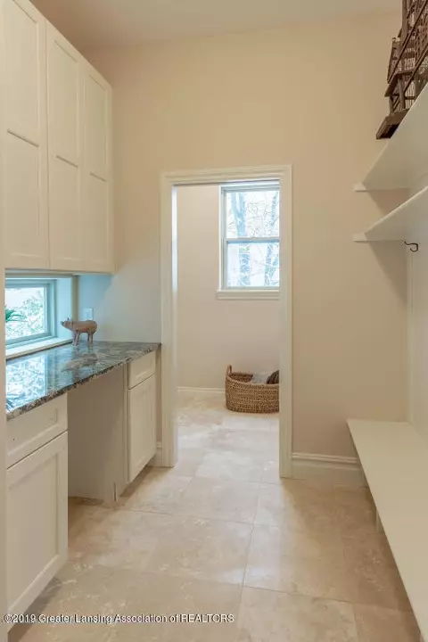 16943 Willowbrook Dr, Haslett, MI 48840 photo 24