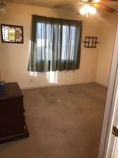 1012 Barney Ave, Flint, MI 48503 photo 10