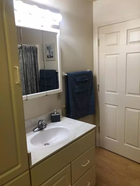 1012 Barney Ave, Flint, MI 48503 photo 13