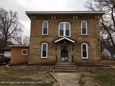 140 N Higbee St, Lyons, MI 48851 photo 4