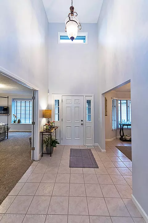 903 Sandhill Dr, Dewitt, MI 48820 photo 4
