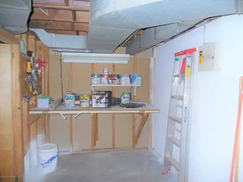 615 Kipling Blvd, Lansing, MI 48912 photo 32