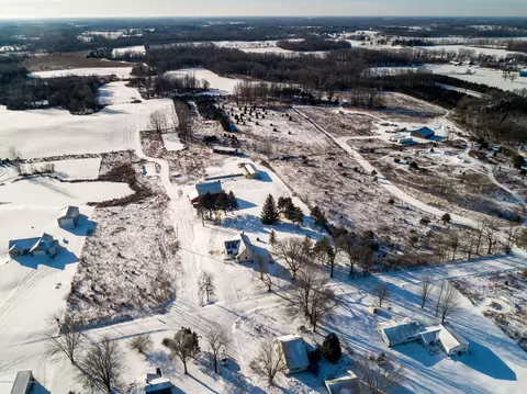 1982 E Winegar Rd, Morrice, MI 48857 photo 28
