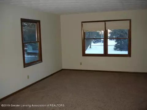 2896 Avery Rd, Saint Johns, MI 48879 photo 2