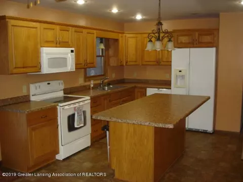 2896 Avery Rd, Saint Johns, MI 48879 photo 6