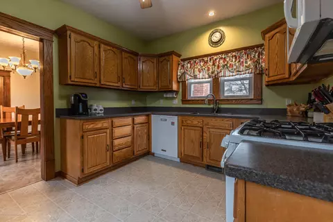 600 E Cass St, Saint Johns, MI 48879 photo 17
