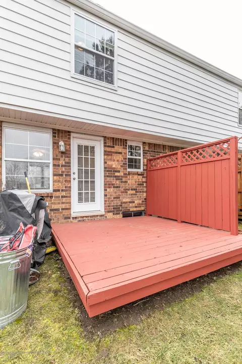 6313 Beechfield Dr, Lansing, MI 48911 photo 25