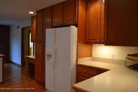 3301 Canopy Dr, Dewitt, MI 48820 photo 7