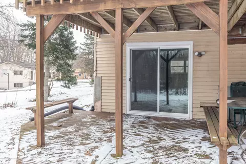 304 Riverview Dr, Dewitt, MI 48820 photo 28