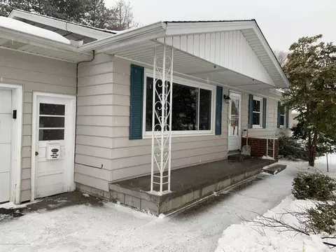 12668 Holly Ln, Dewitt, MI 48820 photo 3