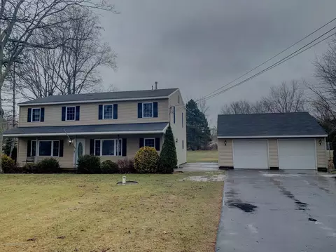 928 Hogsback Rd, Mason, MI 48854 photo 1