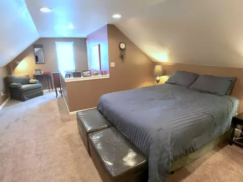 1213 Pershing Dr, Lansing, MI 48910 photo 15