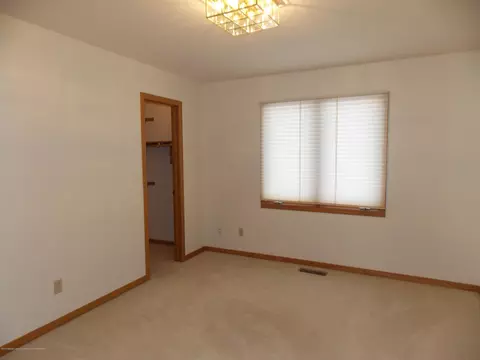 4822 Malpaso Ln, Lansing, MI 48917 photo 28