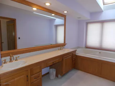 4822 Malpaso Ln, Lansing, MI 48917 photo 20