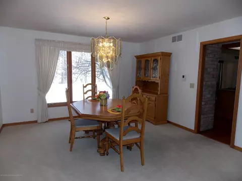 4822 Malpaso Ln, Lansing, MI 48917 photo 6