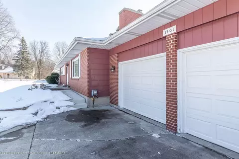 1101 Ro Dic Don Dr, Dewitt, MI 48820 photo 2