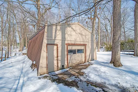 4220 Driftwood Dr, Dewitt, MI 48820 photo 25