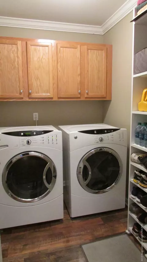 411 Ware St, Mason, MI 48854 photo 8