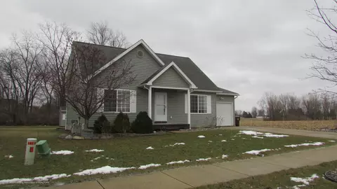 411 Ware St, Mason, MI 48854 photo 2
