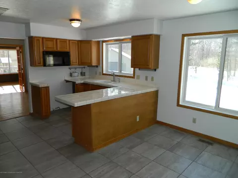 663 Rolfe Rd, Mason, MI 48854 photo 11