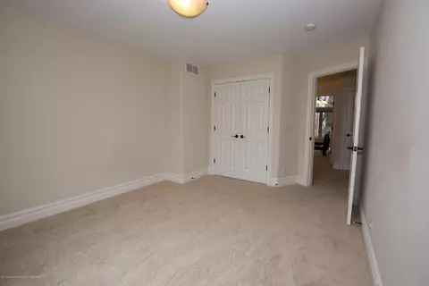 16814 Meadowbrook Dr, Haslett, MI 48840 photo 18