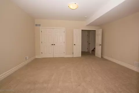 16814 Meadowbrook Dr, Haslett, MI 48840 photo 21