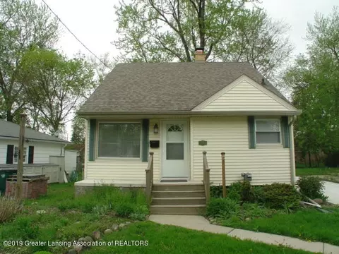 553 E Willard Ave, Lansing, MI 48910 photo 1
