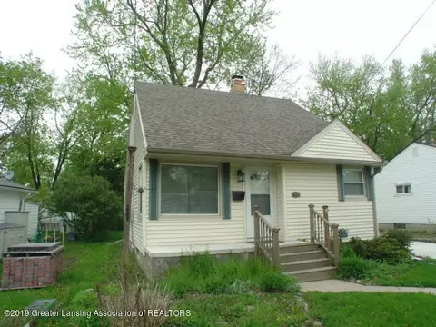 553 E Willard Ave, Lansing, MI 48910 photo 47