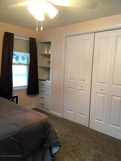 2902 Timber Dr, Lansing, MI 48917 photo 14