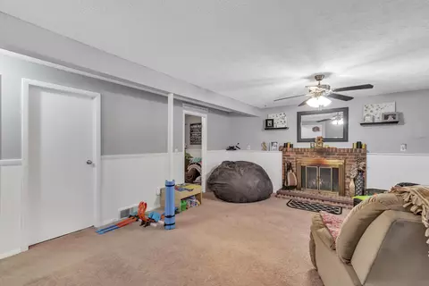 1808 Baker St, Haslett, MI 48840 photo 27