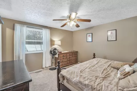 1808 Baker St, Haslett, MI 48840 photo 15