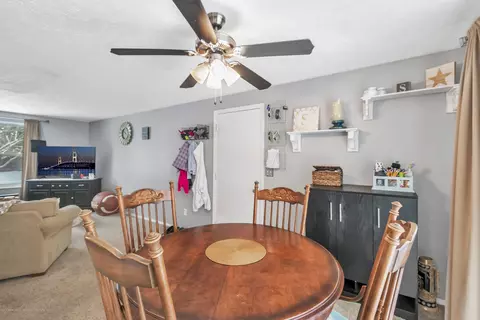 1808 Baker St, Haslett, MI 48840 photo 9