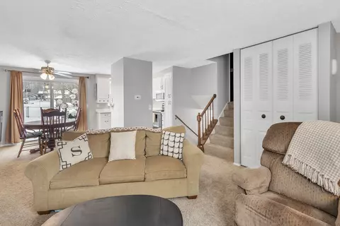 1808 Baker St, Haslett, MI 48840 photo 6