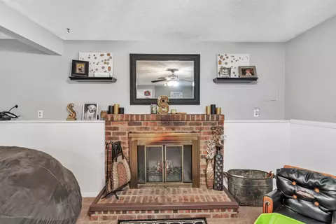 1808 Baker St, Haslett, MI 48840 photo 29