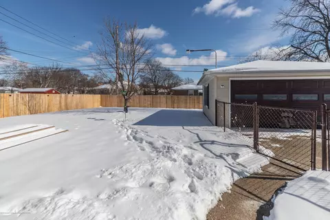 2101 Edwin Pl, Lansing, MI 48911 photo 38