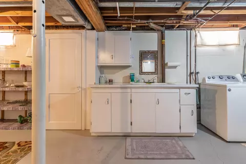 2101 Edwin Pl, Lansing, MI 48911 photo 29