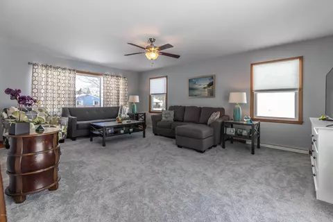 2101 Edwin Pl, Lansing, MI 48911 photo 7