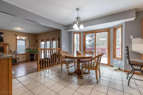 1545 Downing St, Haslett, MI 48840 photo 22