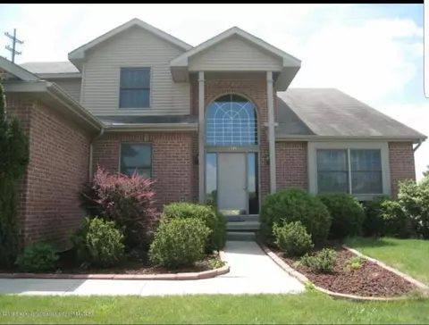 1545 Downing St, Haslett, MI 48840 photo 3