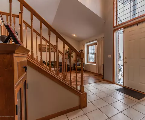 1545 Downing St, Haslett, MI 48840 photo 8