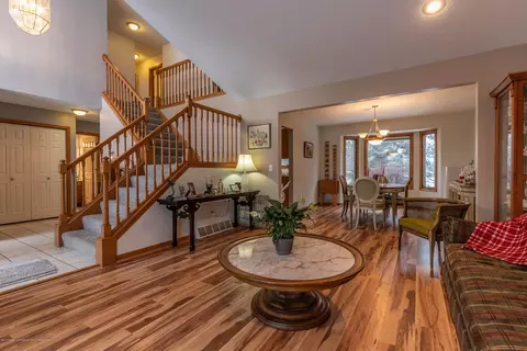 1545 Downing St, Haslett, MI 48840 photo 10