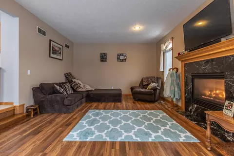 1545 Downing St, Haslett, MI 48840 photo 12