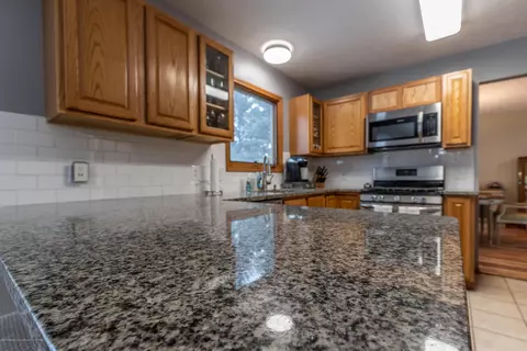 1545 Downing St, Haslett, MI 48840 photo 19