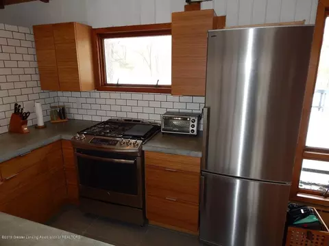 4161 Red Cedar Rd, Okemos, MI 48864 photo 9