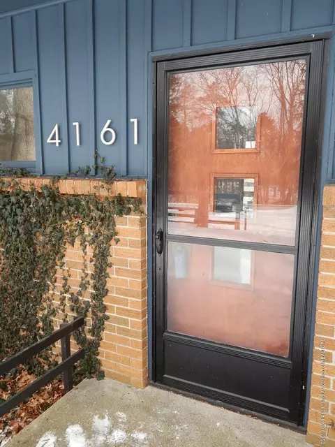 4161 Red Cedar Rd, Okemos, MI 48864 photo 4